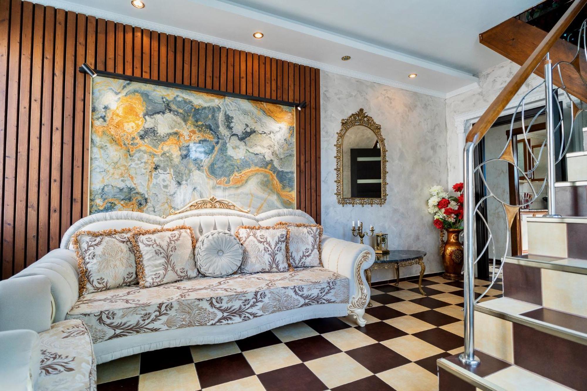 Luxurious Villa With Lush Garden And Huge Terrace Near Herastrau Park Бухарест Экстерьер фото